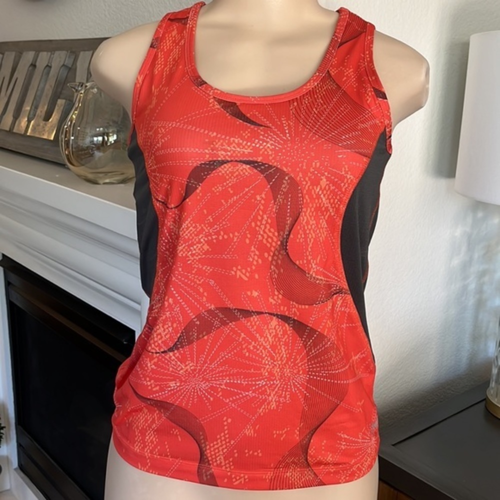 Workout Tank - Picture 8 of 8